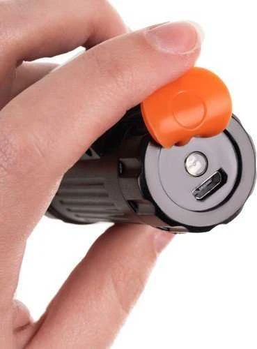 Trizand L18371 USB LED galvos žibintas