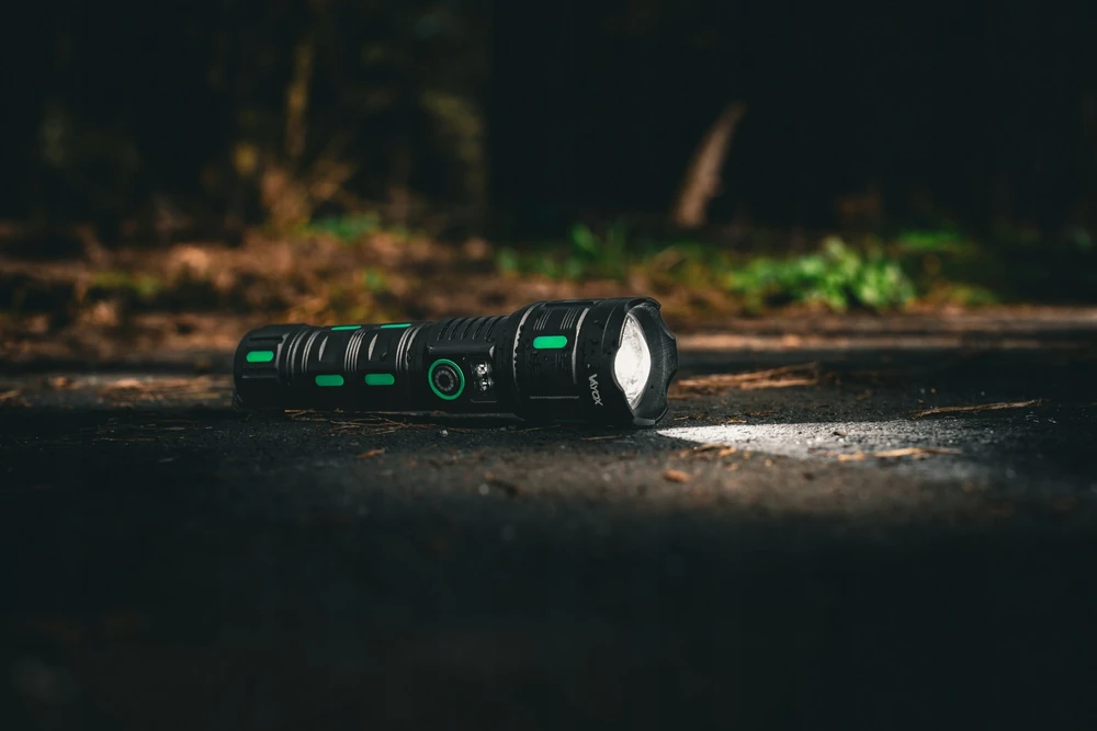 Vayox VA0365 1200lm Pro Series