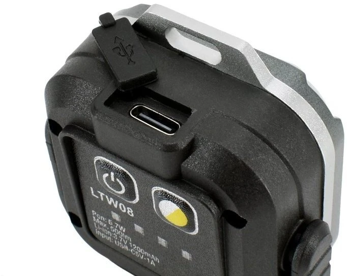 Bemko Daugiafunkcis įkraunamas LED žibintuvėlis, 1200mAh, IP44