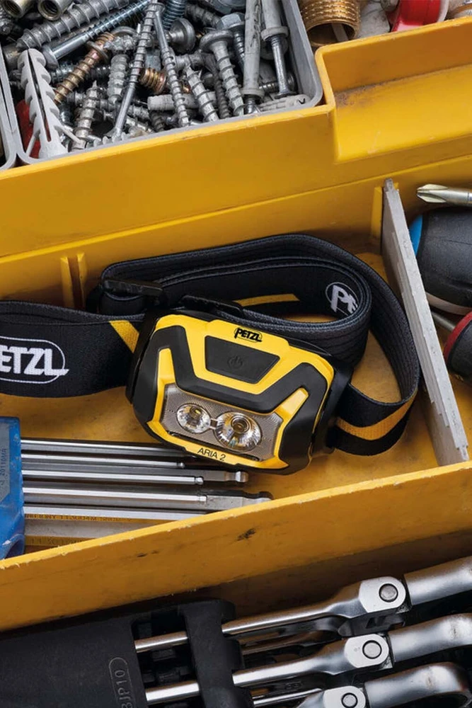 Petzl E070AB00 Priekinis žibintas ARIA® 2 juodas/geltonas