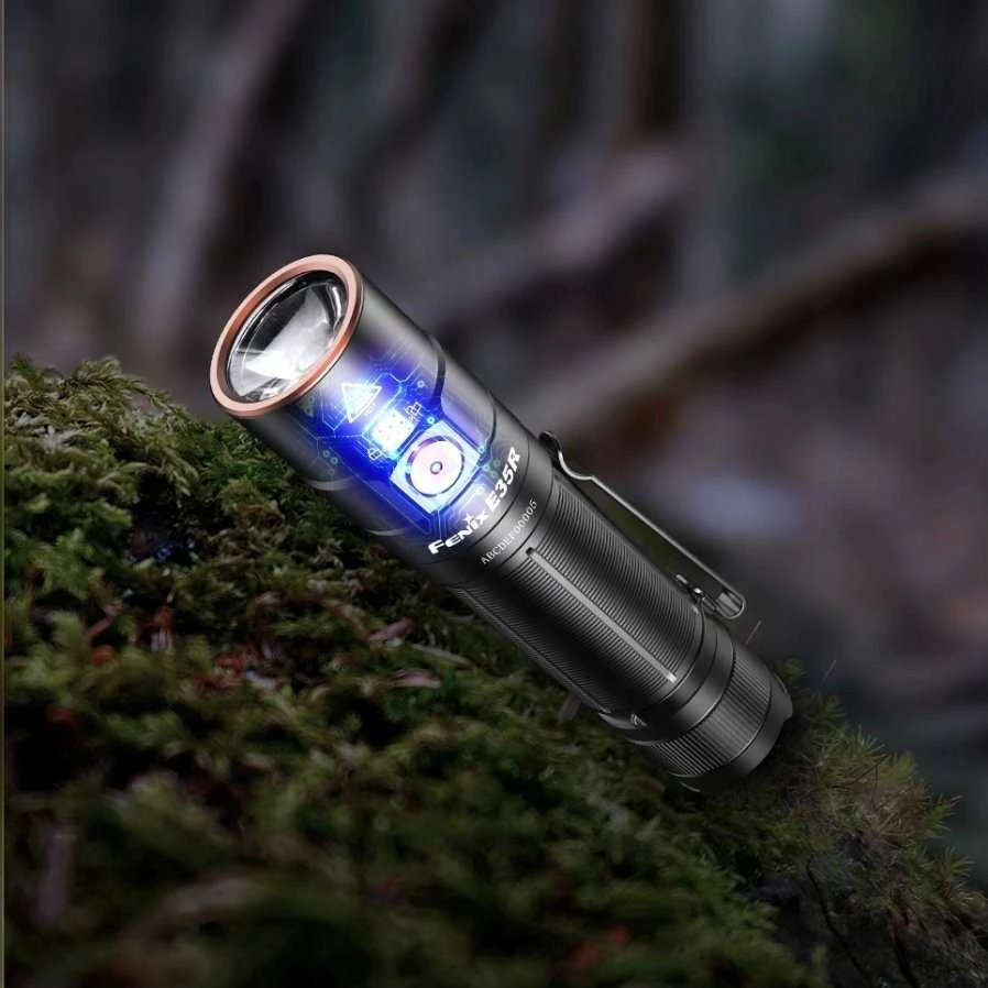 Fenix žibintuvėlis E35R