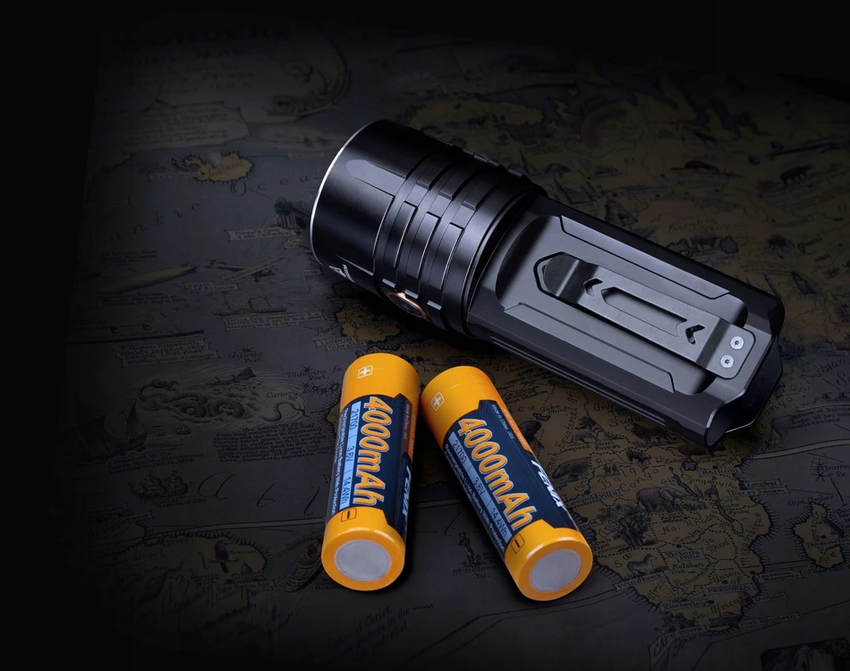 LED žibintuvėlis Fenix LR35R