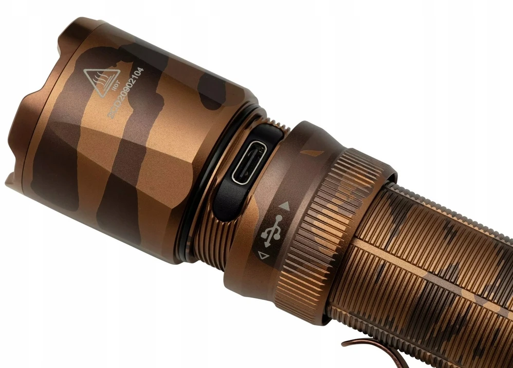 Žibintuvėlis Fenix Žibintuvėlis taktyczna LED Fenix TK20R UE kamuflaż