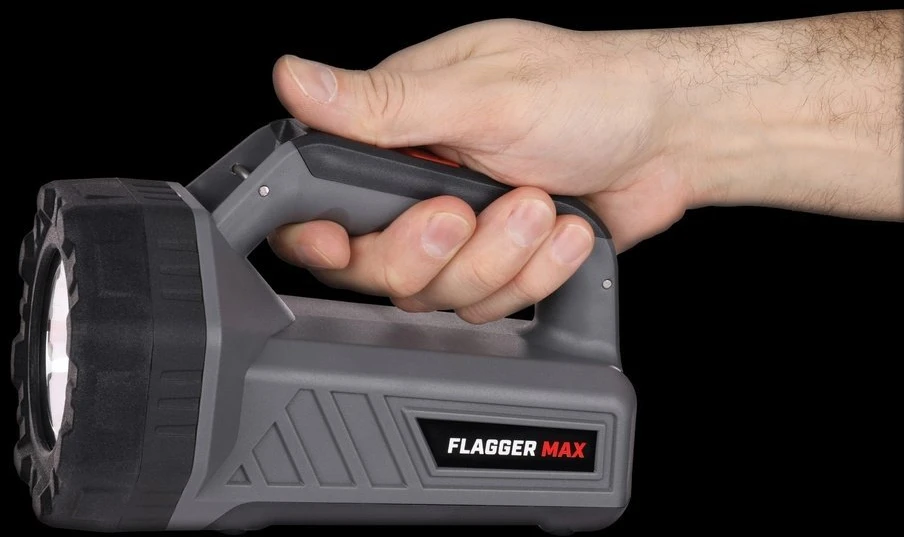 Mactronic 1800lm įkraunamas daugiafunkcinis prožektorius Flagger MAX PSL0073