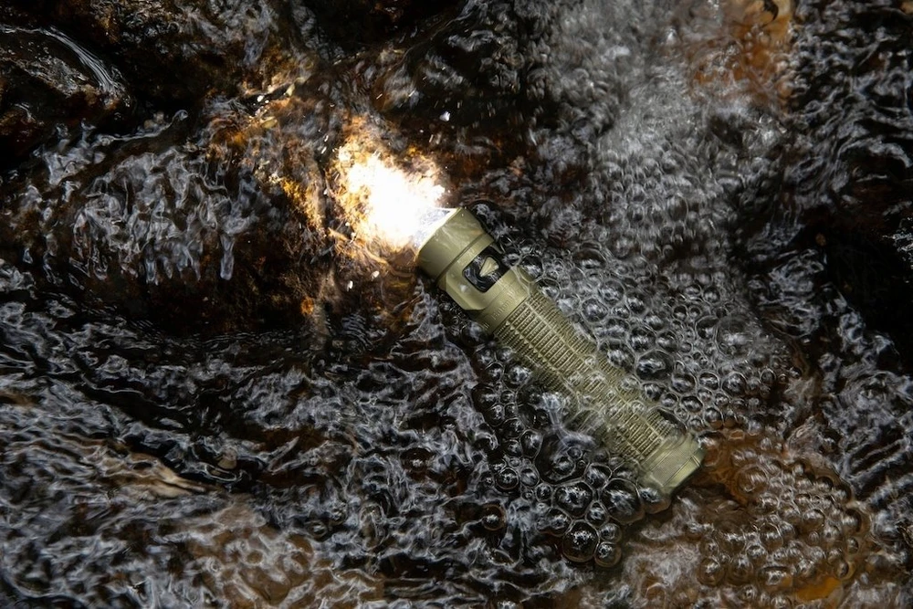 Žibintuvėlis OLIGHT Baton Ultra Žalias 1800 Lumens 170M USB-C Baton Ultra OG