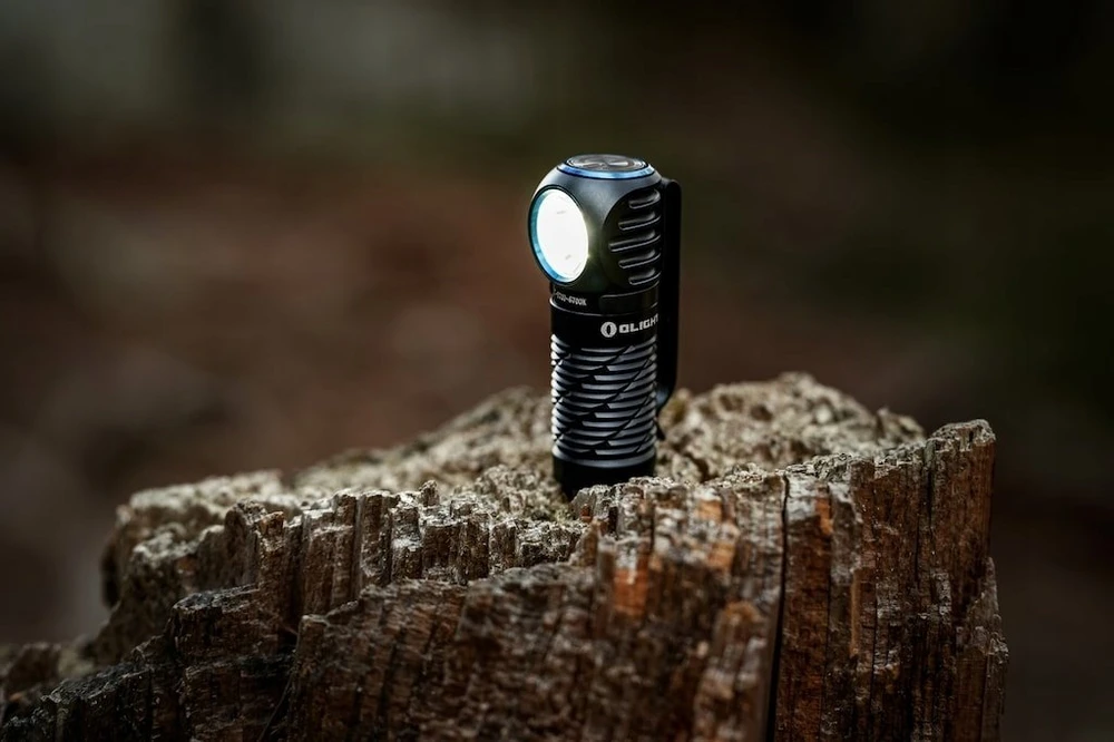 Žibintuvėlis OLIGHT Perun 3 Mini Juodas 1250 Lumens 155m Perun 3 Mini CW