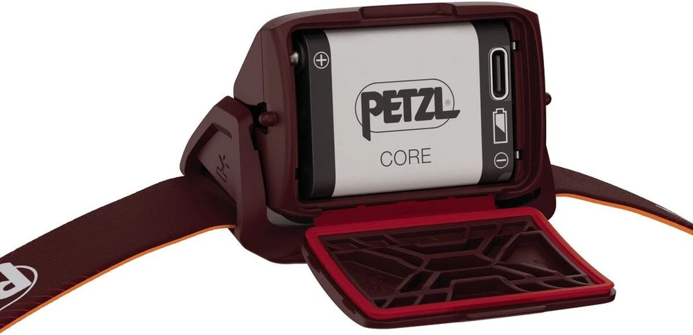Petzl Actik Core E065AB00 juoda