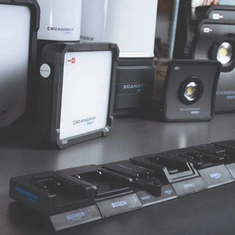 Akumuliatorinis darbo prožektorius Scangrip Nova 10 Connect, 10000 lm, IP65, 18/20 V