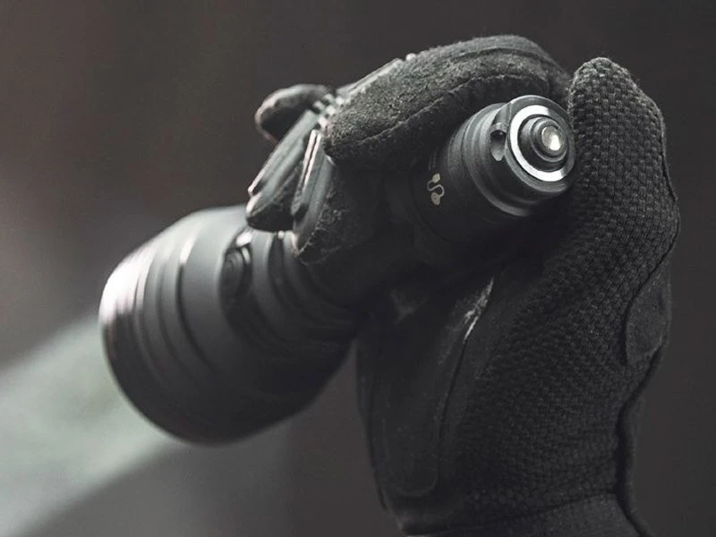 Žibintuvėlis TOGO Žibintuvėlis Armytek Barracuda Pro Max Baltas 2800 lm