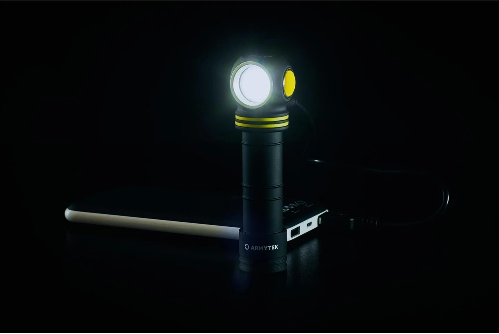 Galinga priekinė žibintuvėlis Armytek Elf C2 Usb-c, 1100lm