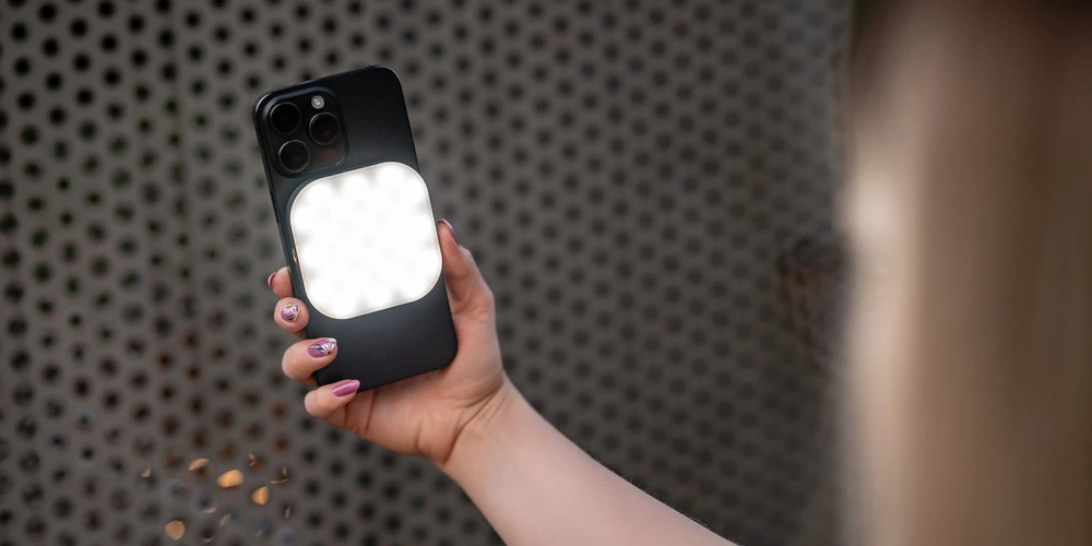 Newell Sunny LED šviestuvas išmaniajam telefonui