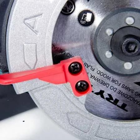 Tryton pjūklas Dvidiskis pjūklas 860 W, 125 mm, 3000–5500/min., lazeris, lagaminas