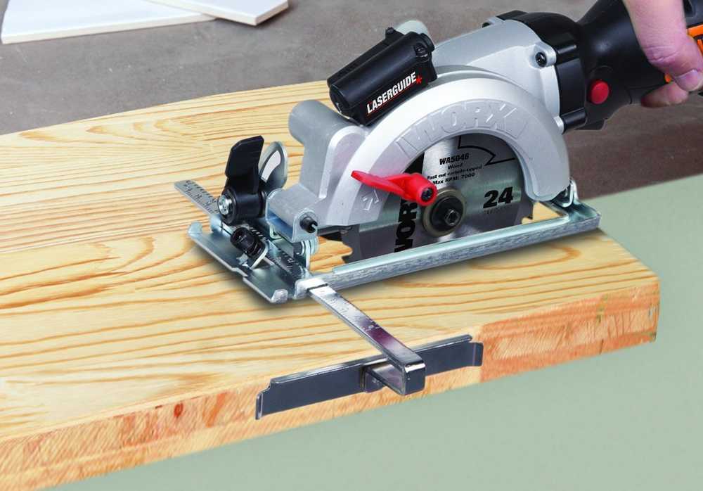 Žiedinis pjūklas Worx 800W skydelis 120mm WX437
