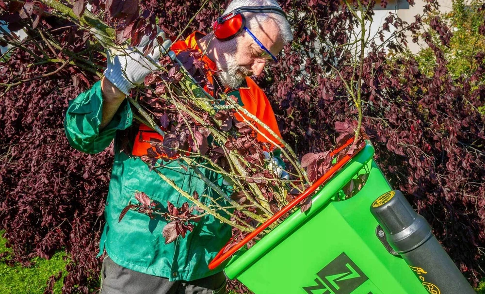Zipper Sodo šakų smulkintuvas, benzininis medienos smulkintuvas, didelio našumo sodo atliekų perdirbėjas, 100 mm pjovimo skersmuo