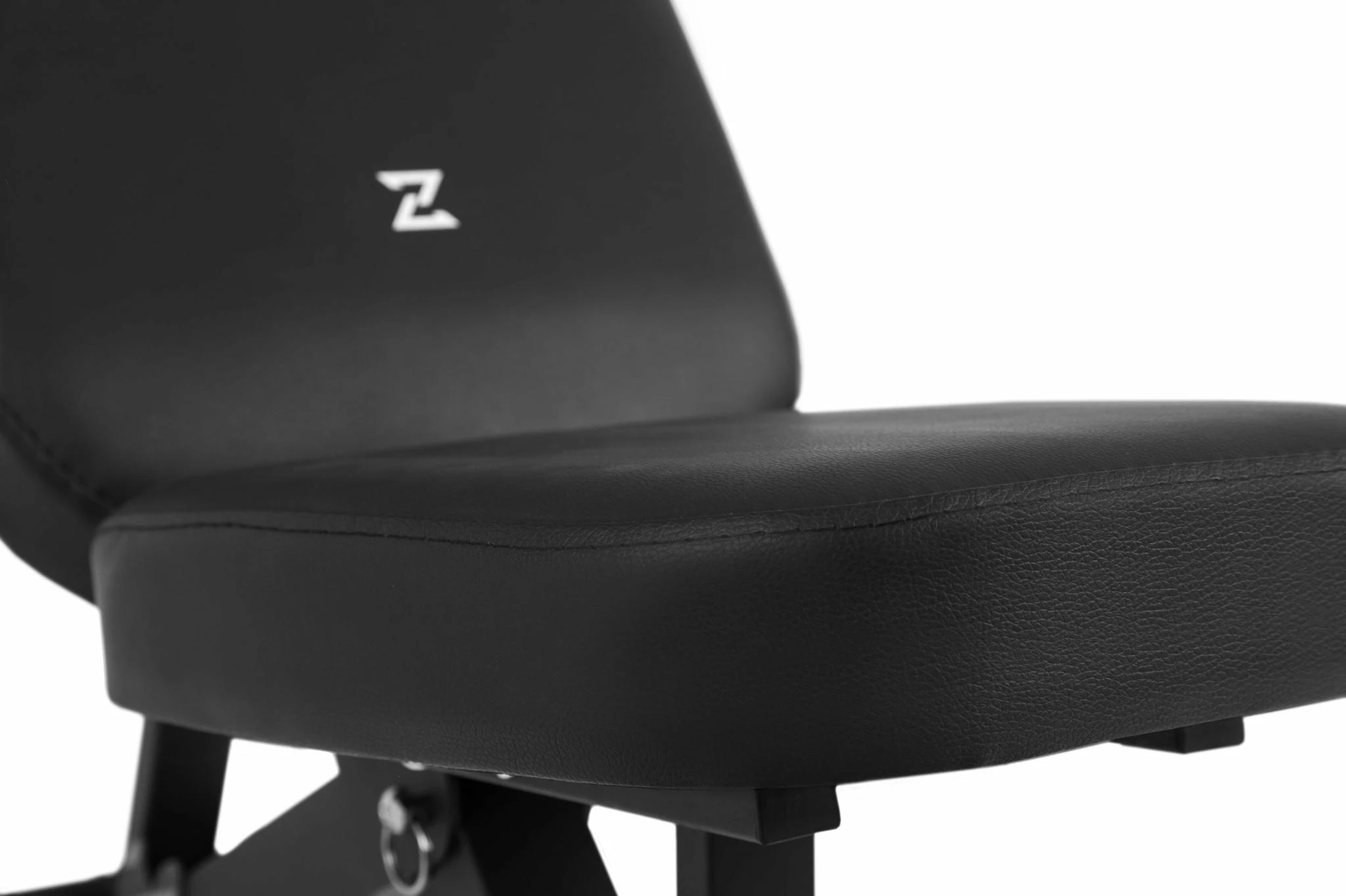 Zipro Jacked reguliuojamas treniruočių suolas