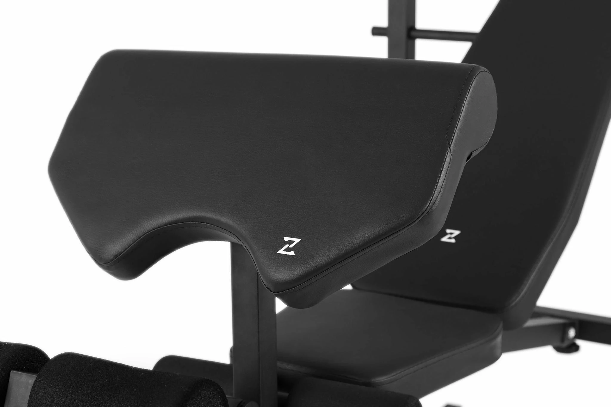 Zipro Ripped Daugiafunkcinis treniruočių suoliukas