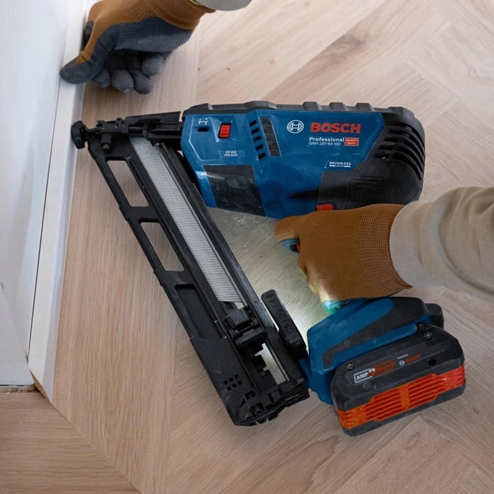 Bosch GNH 18V-64 MD be akumuliatoriaus ir kroviklio, LB