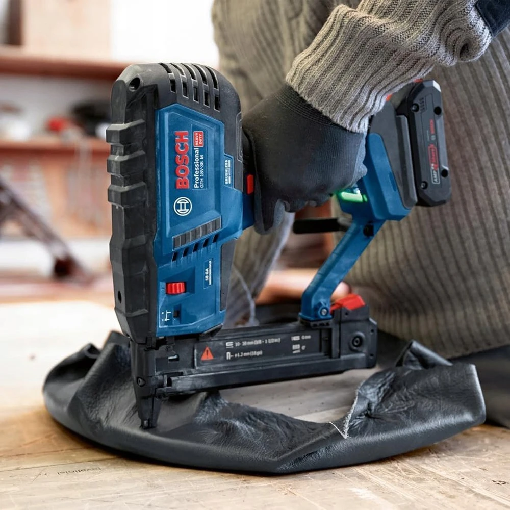 Bosch GTH 18V-38 M Solo, Carton