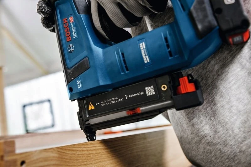 Bosch GNH 18V-35 Solo, LB