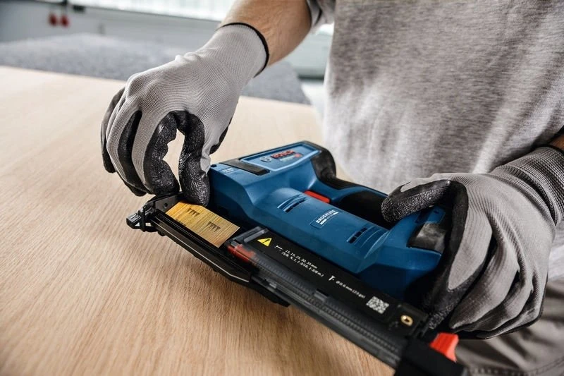 Bosch GNH 18V-35 Solo, LB