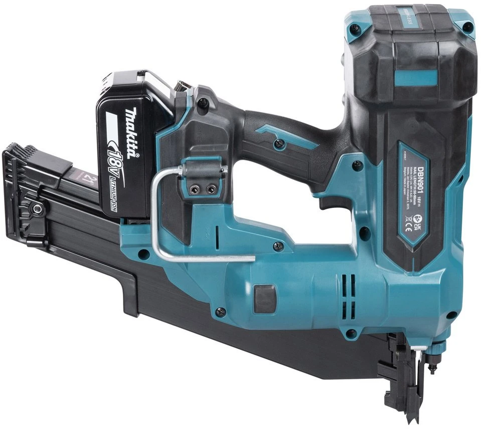 Akumuliatorinė viniakalė MAKITA 18V 21° 50-90mm