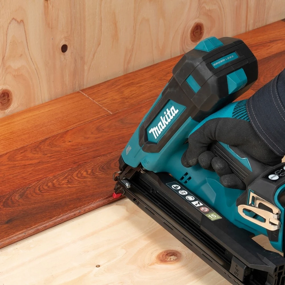 Makita segtukas smeigtukas akumuliatorinė (DBN620Z)