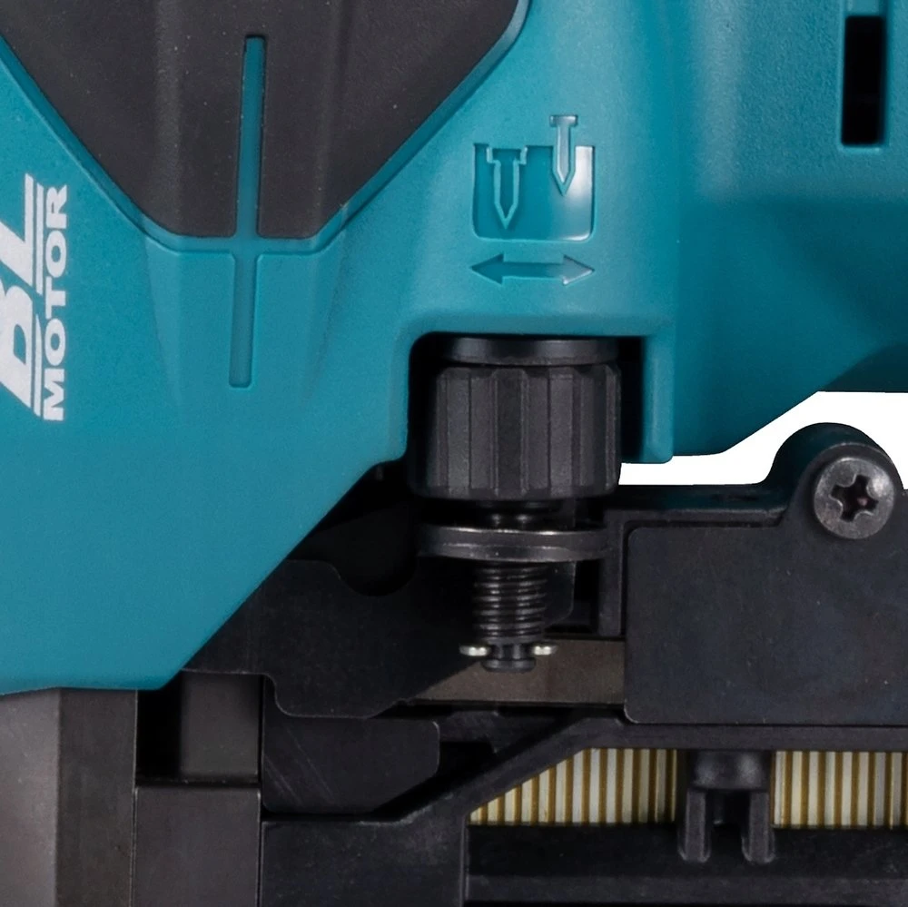 Makita DST630Z Belaidis segiklis 18 V