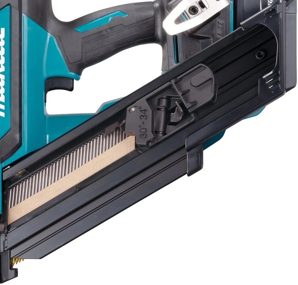 Akumuliatorinė viniakalė MAKITA 18V 34° 50-90mm