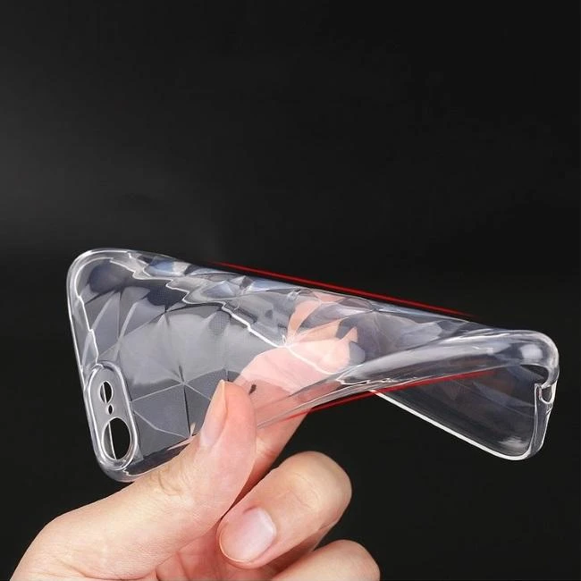 Dėklas Blun 3D Prism Shape Super plonas silikoninis galinis dangtelis skirtas Xiaomi Redmi Note 5A / Prime Transparent