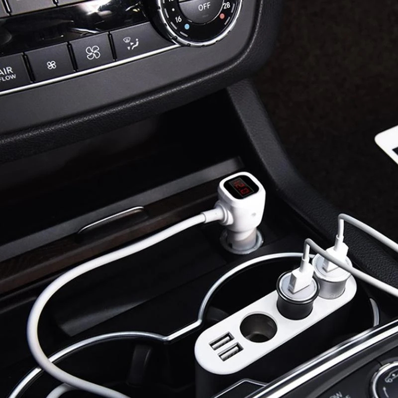Automobilinis įkroviklis-šakotuvas Hoco Z13 su 2 USB jungtimi ir trimis jungtimis