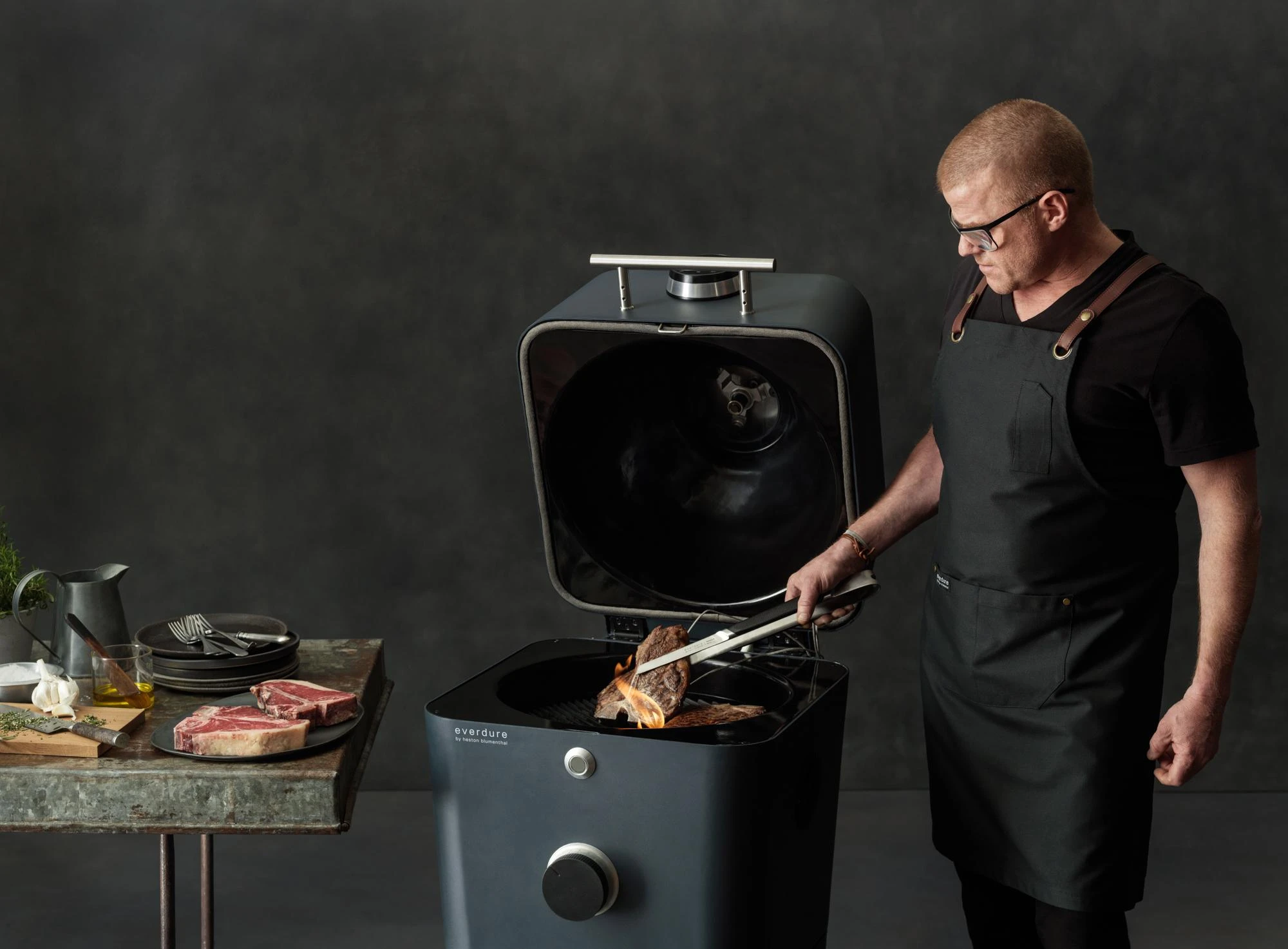 Anglies lauko grilis - kepsninė Everdure by Heston Blumenthal 4K