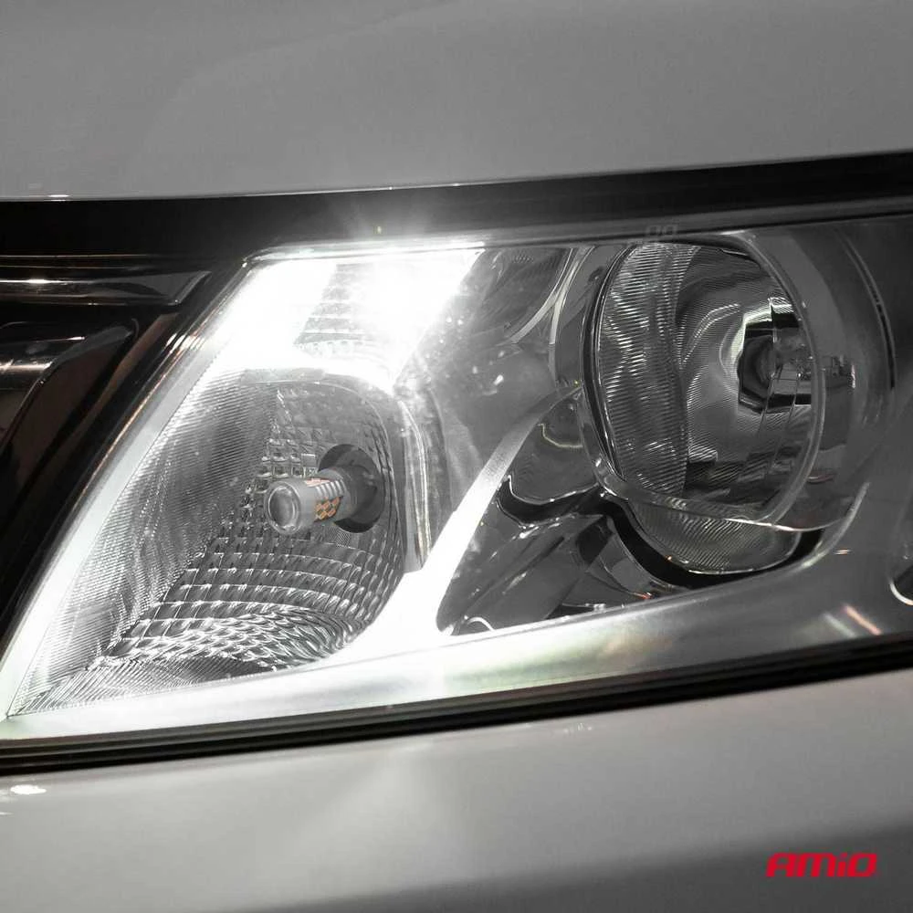 Amio LED lemputė w5w T10 CANBUS 5SMD 5730 Balta spalva