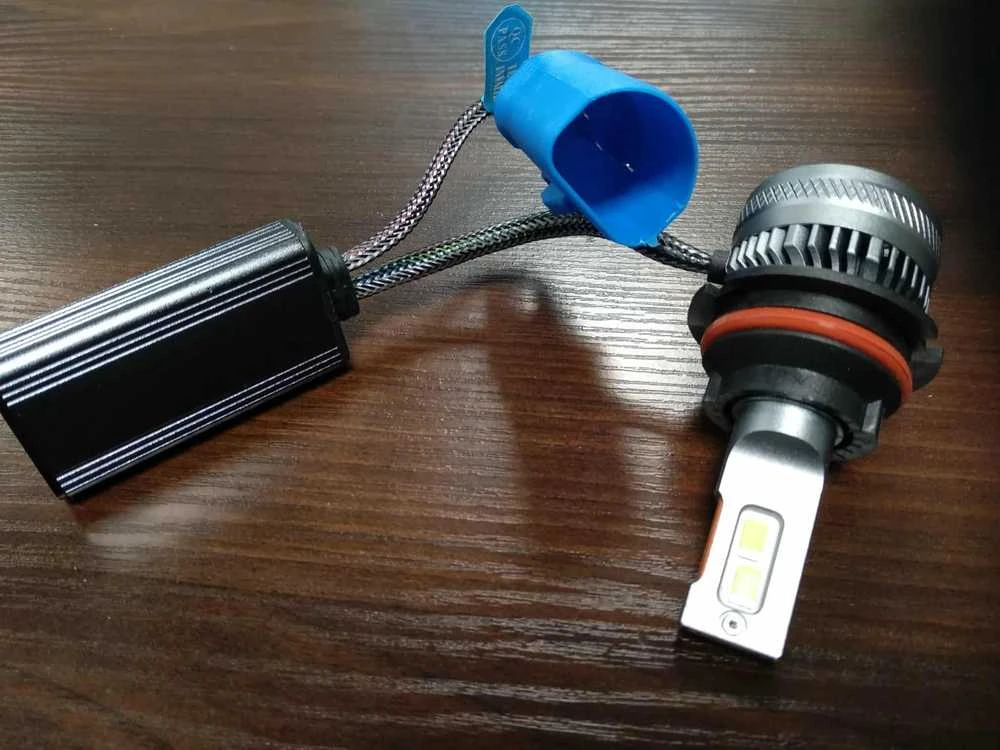 Autoreka LED HB5 lemputės 2vnt. +500% super light CANBUS 9007