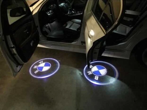 Durelių apšvietimas su BMW logotipu M10502