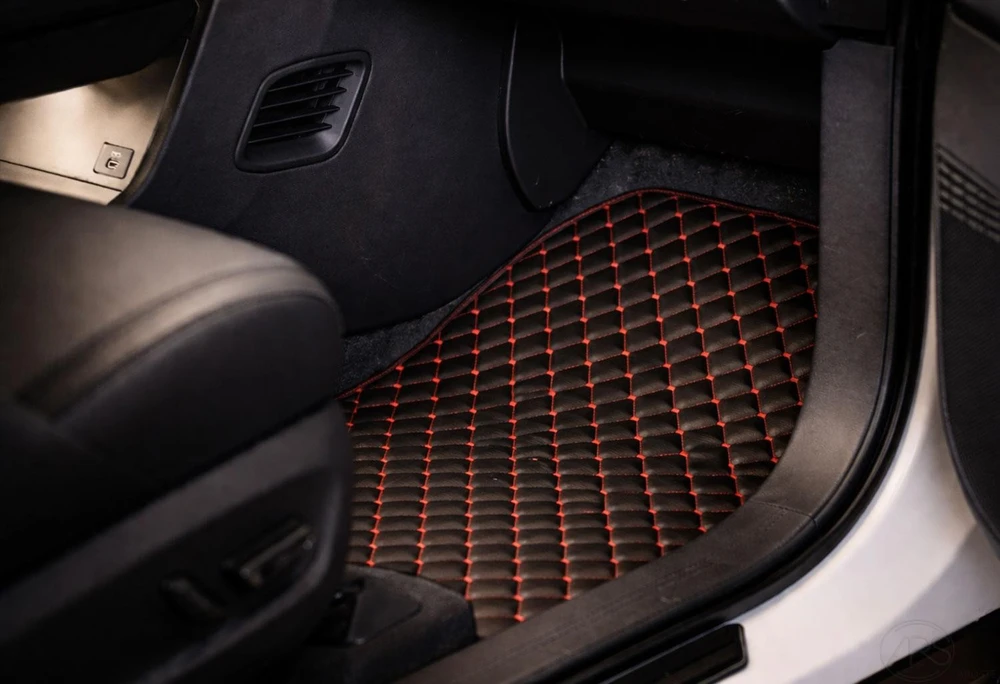 Kilimėliai QuiltyMats FIAT PUNTO EVO 2009-2012 (4 vnt.), Juodas-Raudona /16-14