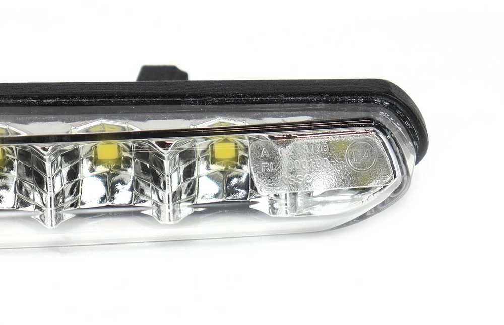 LED dienos šviesos žibintai AMIO 810 A ver. 2 12-24V