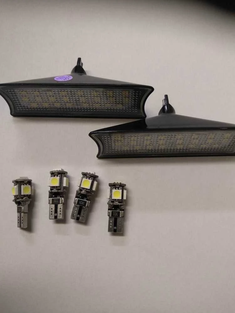 LED salono lemputės BMW E90 / E91 / E81 / E60 I CLB101 I M-Tech