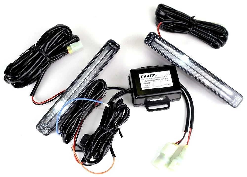 Vokietija LED Dienos žibintai Philips DaylightGuide 12825