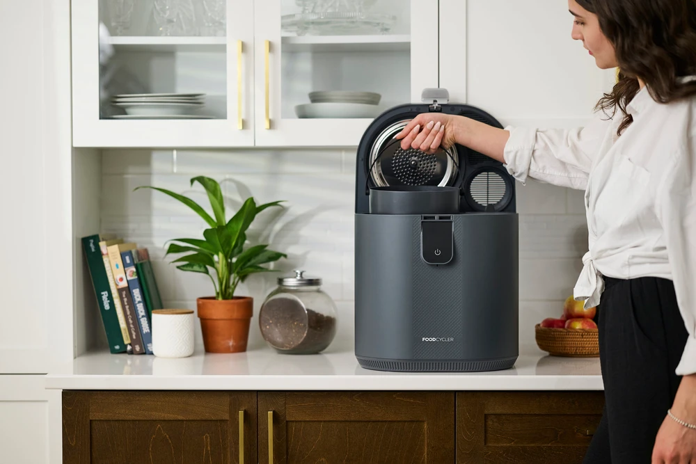 FoodCycler® Eco 5™ bio atliekų perdirbėjas, pilkos spalvos