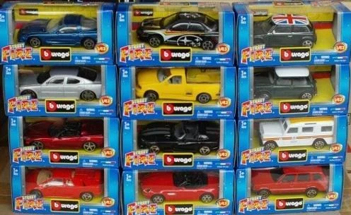 Bburago BBUR 1:43 Gatvės automobilis, asort.2