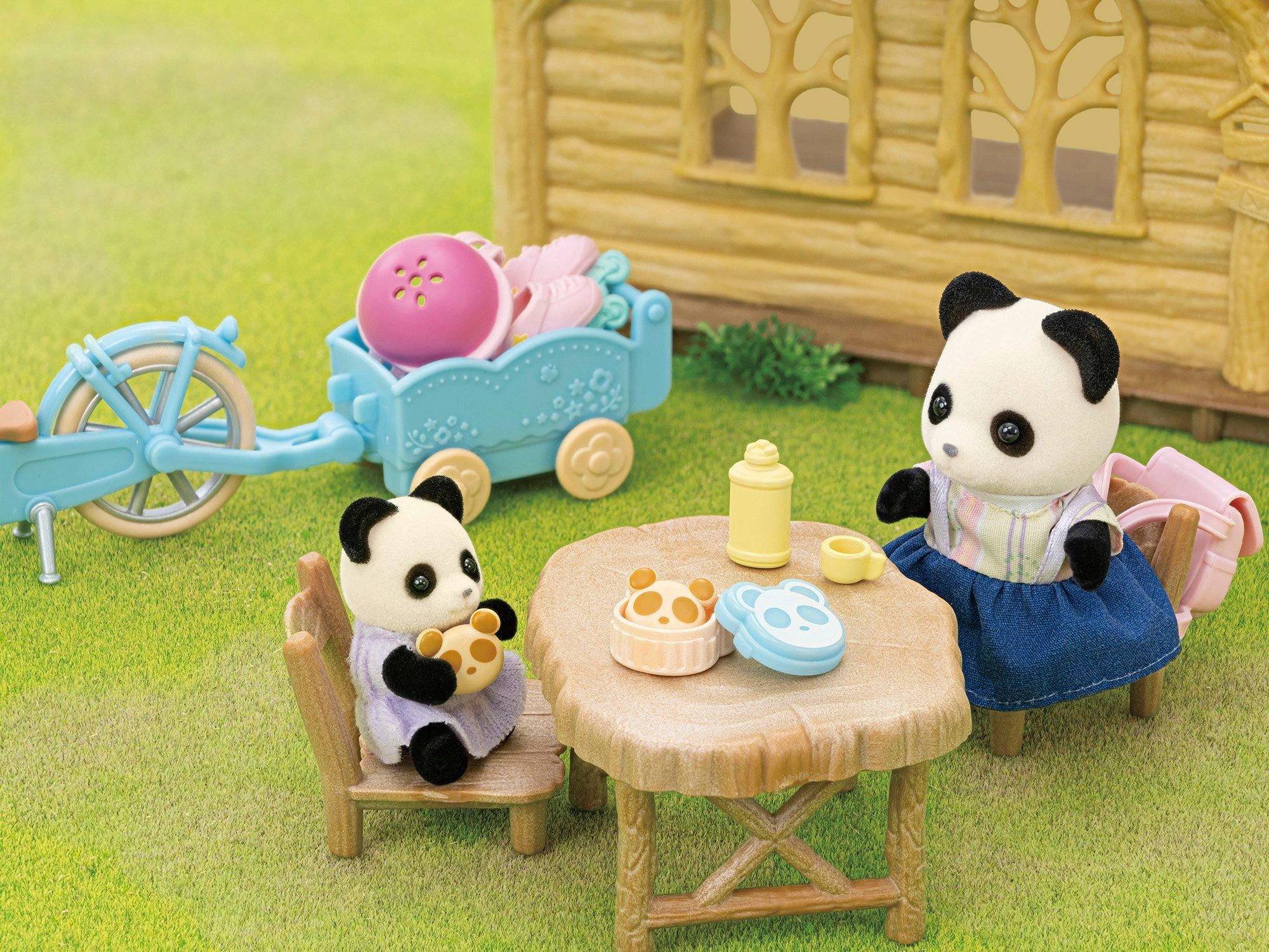 Sylvanian Families Rinkinys su mažąja panda