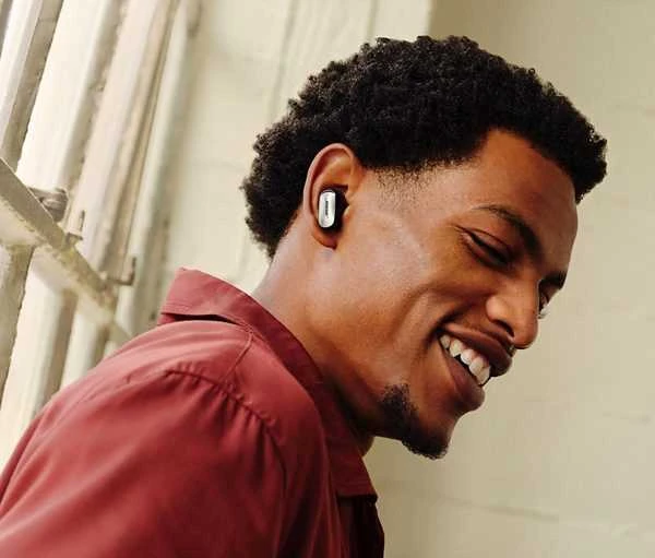 Bose QuietComfort ausinukai dėvimi ausyje
