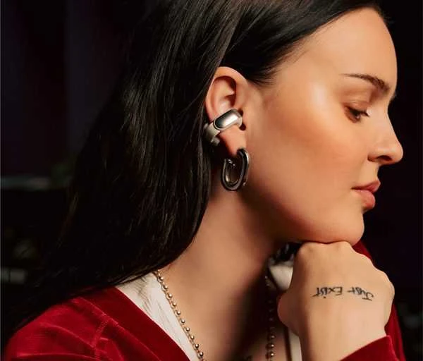 Bose Ultra Open Earbuds ausinės, Juodos spalvos