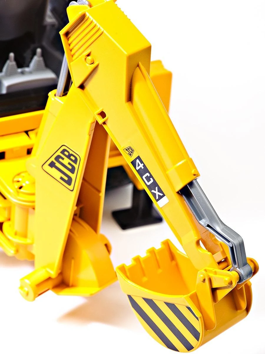 BRUDER ekskavatorius-krautuvas, JCB 4CX , 02428