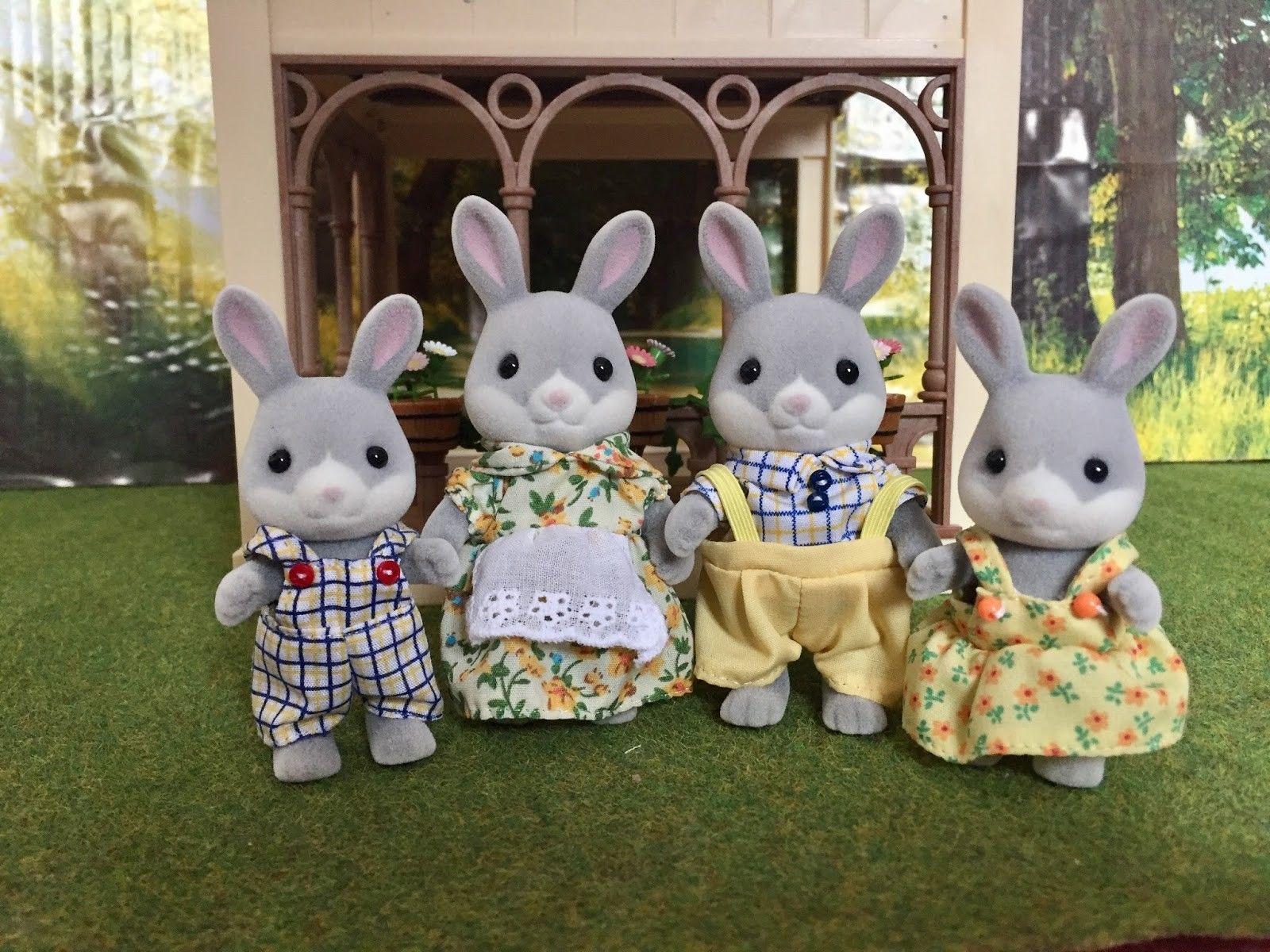 SYLVANIAN FAMILIES Šilkinių triušiukų šeimynėlė