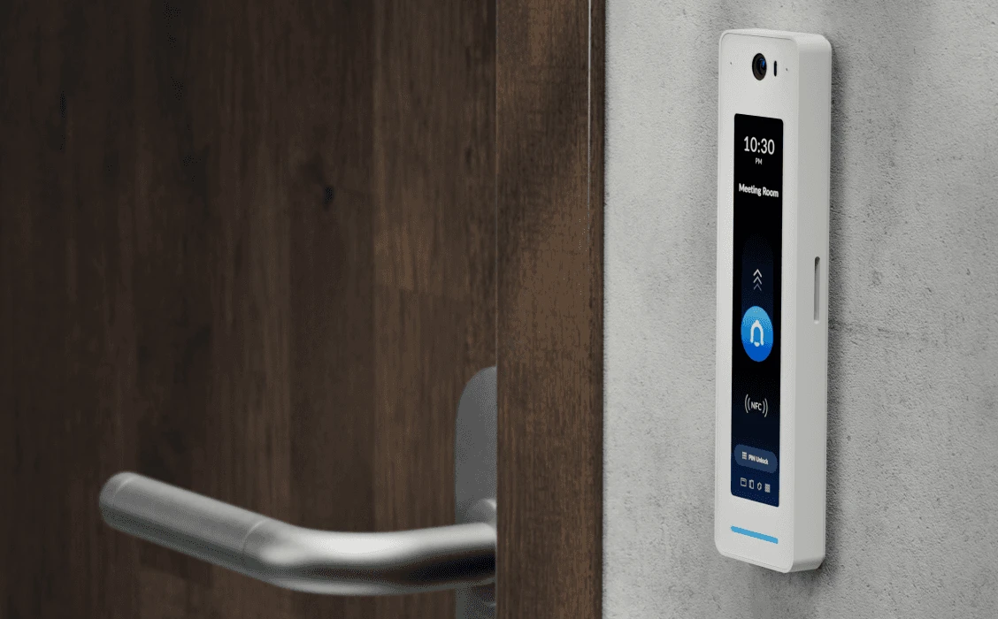 UBIQUITI G3 READER PRO Juodas. TREČIOS KARTOS NFC SKAITYTUVAS IR DOMOSO ĮRENGINYS, NAUDOJAMAS VIDUJE IR LAUKE, SU „APPLE TOUCH PASS“ PALAIKYMU. aprašymas - Prekės nuotrauka