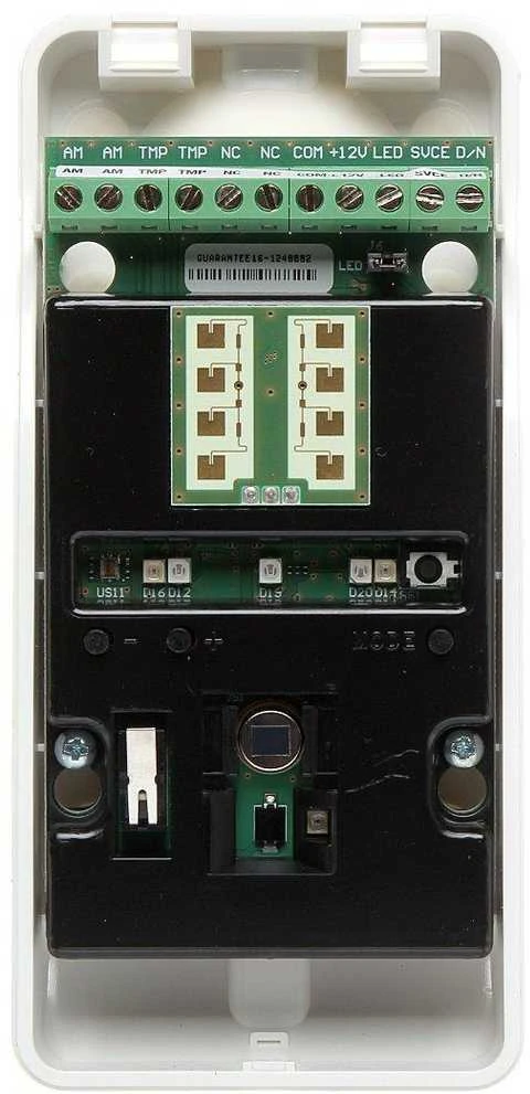 SAL DVIGUBOS TECHNOLOGIJOS DETEKTORIUS: MIKROBANGŲ + PIR OPAL-PRO SATEL