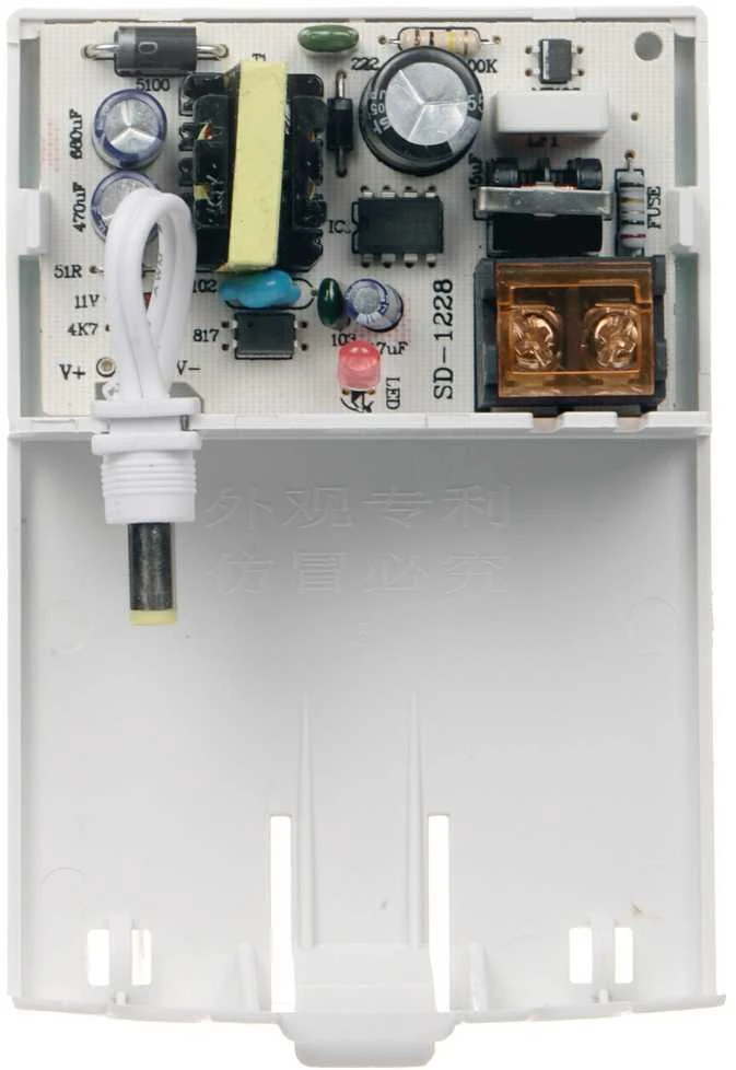 TST MAITINIMO BLOKAS 12V/1.5A/PROTEC