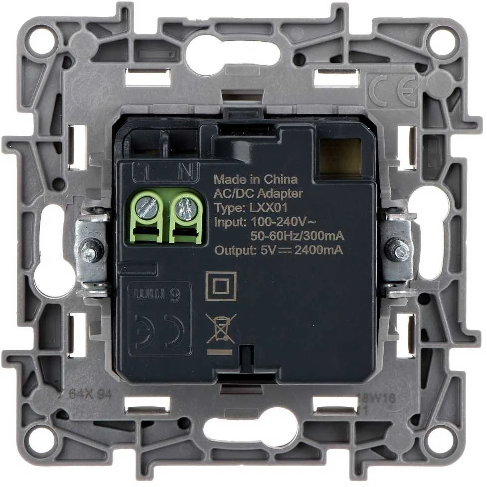 MAITINIMO LIZDAS LE-764594 Niloe 2 PORTAI USB 2.4A/5V LEGRAND