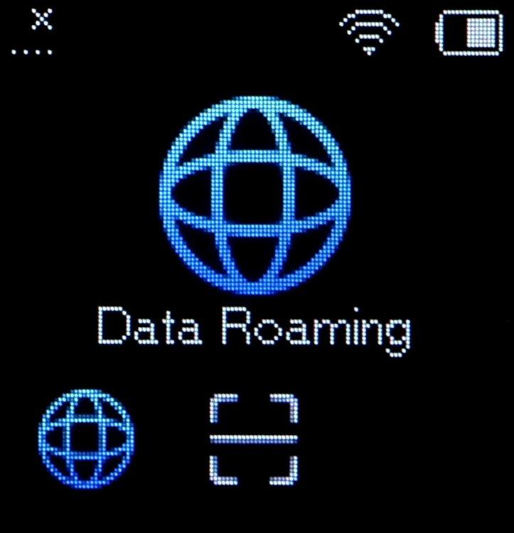 TP-LINK mobilusis 4G LTE WLAN Maršrutizatorius 300 MB dviejų dažnių „Wi-Fi“ 4G modemas SIM kortelės lizdas Micro SD lizdas 1,4 colio TFT ekranas 3000 mAh baterija